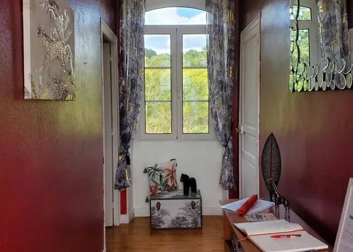 Проживание в семье La Gare Aurensan (Gers)